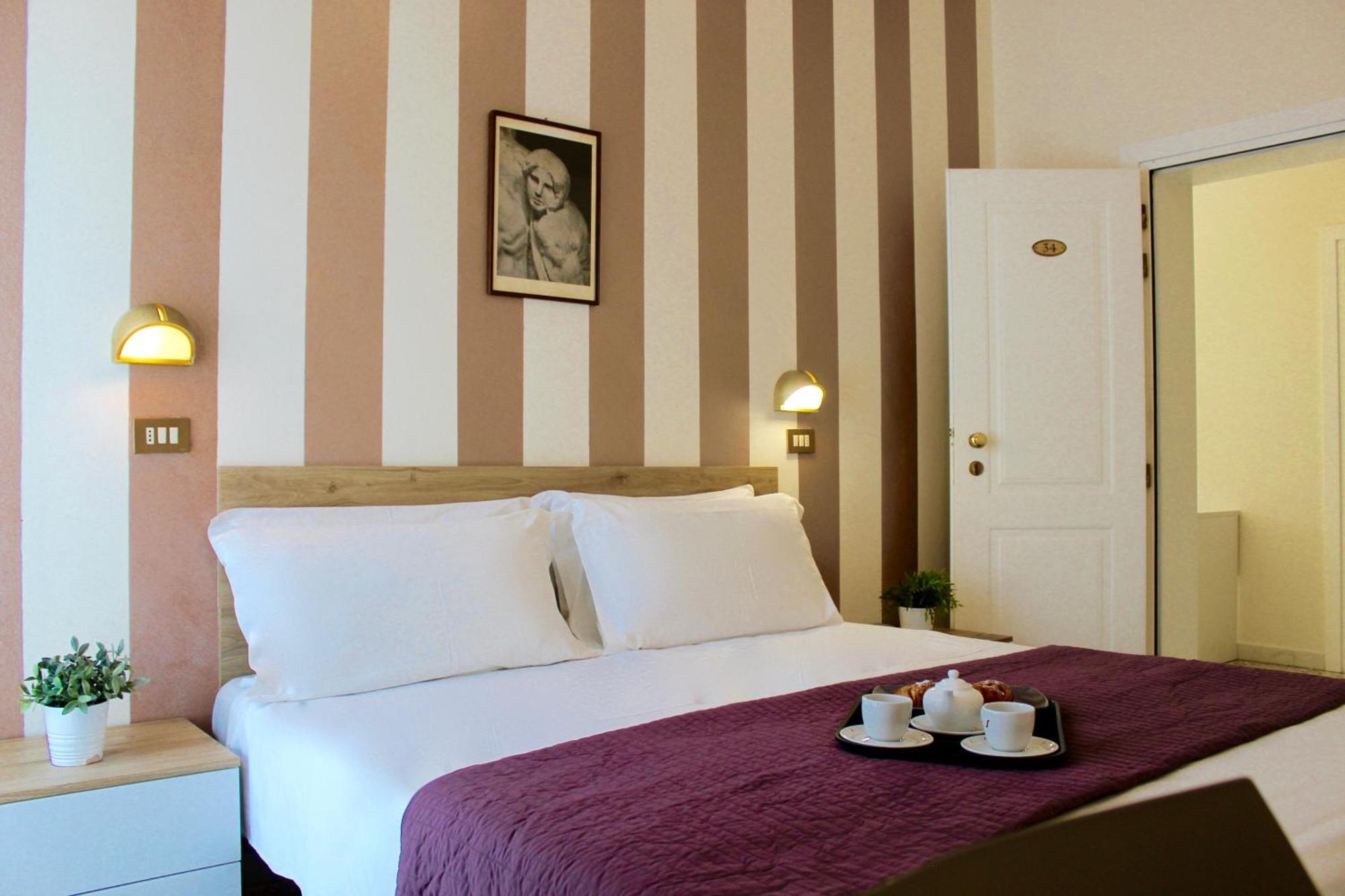 King Hotel Cesenatico Esterno foto