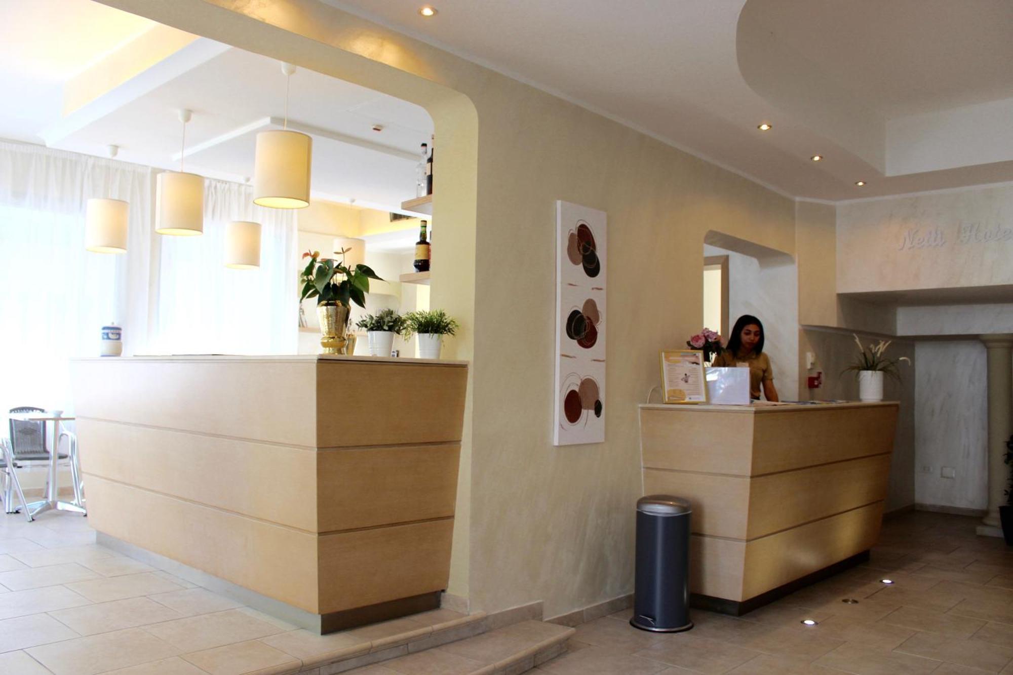 King Hotel Cesenatico Esterno foto